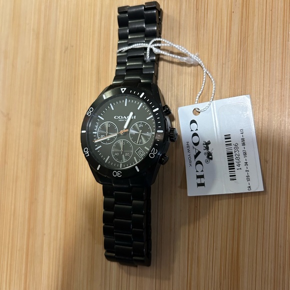 Coach Tompson Watch With 41mm Black Chronograph Face & Black Bracelet. - Picture 2 of 5